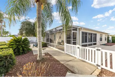 7872 SE 171st Victoria Lane, The Villages, FL 32162 - Photo 4