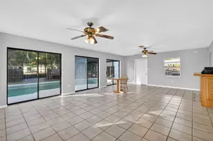 40 S Kentucky Ave, Umatilla, FL 32784 - Photo 18