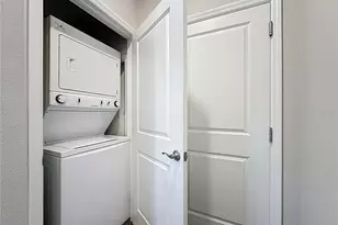 321 Alcove Dr, Groveland, FL 34736 - Photo 22