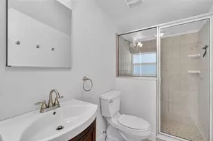 428 Hillcrest Ct, Mount Dora, FL 32757 - Photo 12