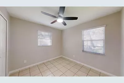 224 W McClendon Street, Lady Lake, FL 32159 - Photo 24