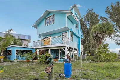 51 Vip Island #B, Grant, FL 32949 - Photo 2