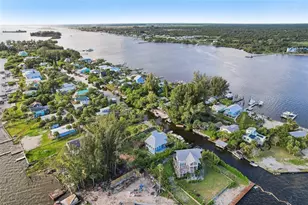 51 Vip Is, Grant, FL 32949 - Photo 56