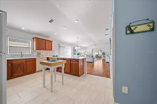 986 Oscar Ln, The Villages, FL 32162 - Photo 6