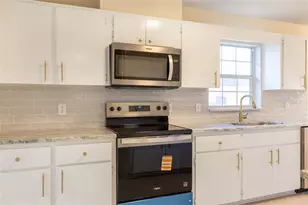 17549 SE 115th Terrace Rd, Summerfield, FL 34491 - Photo 8