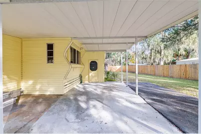 3809 Cr 405N, Lake Panasoffkee, FL 33538 - Photo 2