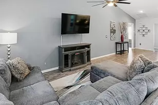 8686 SE 158th St, Summerfield, FL 34491 - Photo 6