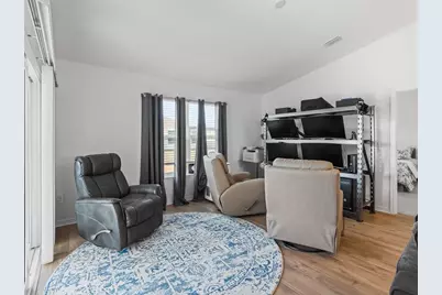 7614 Daniel Hearns Way, The Villages, FL 34762 - Photo 12