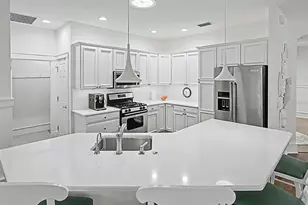 1039 Cottage Dr, The Villages, FL 32162 - Photo 12
