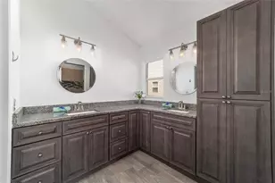 1211 Cabella Cir, The Villages, FL 32159 - Photo 38