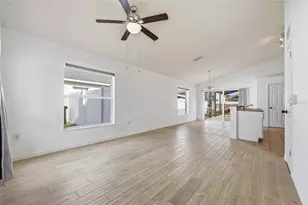121 Sonja Cir, Davenport, FL 33897 - Photo 8