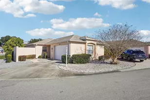 871 Trevino Terrace, The Villages, FL 32159 - Photo 2