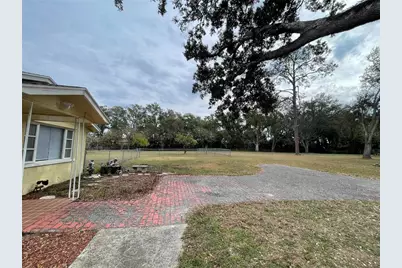 202 S Warfield Avenue, Wildwood, FL 34785 - Photo 32