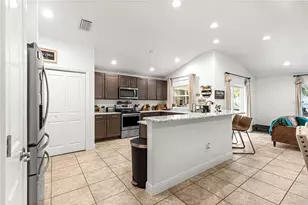 10274 Julia Isles Ave, Oxford, FL 34484 - Photo 10