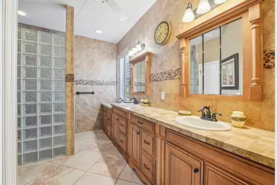 8013 Pine Hollow Drive, Mount Dora, FL 32757 - Photo 20