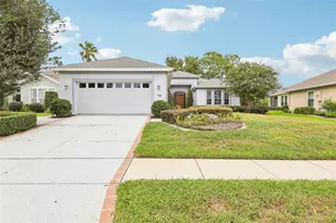 8013 Pine Hollow Dr, Mount Dora, FL 32757 - Photo 2