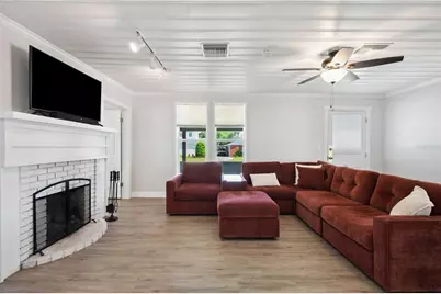 113 W Noble Avenue, Bushnell, FL 33513 - Photo 2