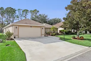24215 Belle Mede Dr, Leesburg, FL 34748 - Photo 2