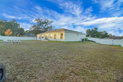 314 Stone Castle Loop, Lady Lake, FL 32159 - Photo 2