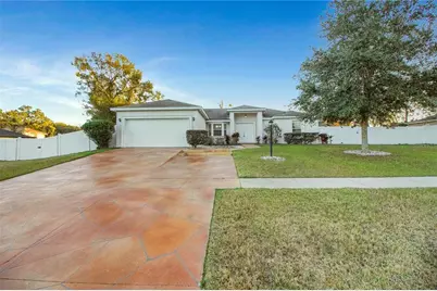 314 Stone Castle Loop, Lady Lake, FL 32159 - Photo 4