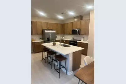 1026 Swamp Chestnut Loop, Lady Lake, FL 32159 - Photo 4