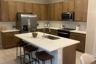 1026 Swamp Chestnut Loop, Lady Lake, FL 32159 - Photo 4