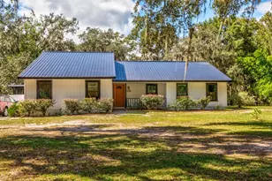 16758 SE 181st Terrace, Weirsdale, FL 32195 - Photo 2