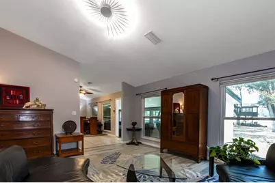 16758 SE 181st Terrace, Weirsdale, FL 32195 - Photo 10