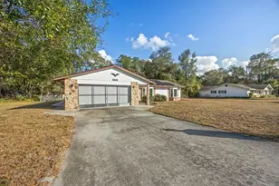 5605 S Calgary Terrace, Inverness, FL 34452 - Photo 2
