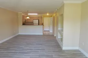 14001 Fairway Island Dr, Orlando, FL 32837 - Photo 2