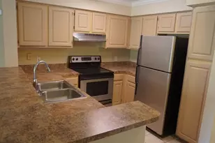 14001 Fairway Island Dr, Orlando, FL 32837 - Photo 6