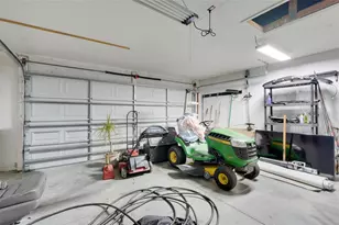 1009 Bluegrass Dr, Groveland, FL 34736 - Photo 30