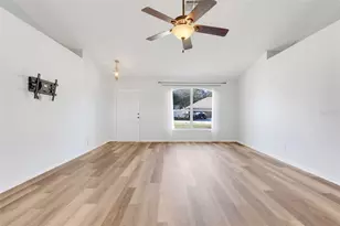 1009 Bluegrass Dr, Groveland, FL 34736 - Photo 10