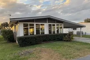 790 Sandi Dr, Leesburg, FL 34788 - Photo 1