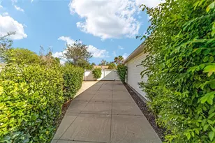 9089 SE 177th Belmont Pl, The Villages, FL 32162 - Photo 6