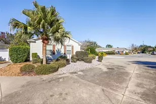 9089 SE 177th Belmont Pl, The Villages, FL 32162 - Photo 4