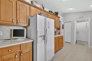 17532 SE 119th Cir, Summerfield, FL 34491 - Photo 12