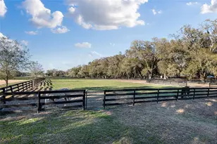 815 SE 145th St, Summerfield, FL 34491 - Photo 18