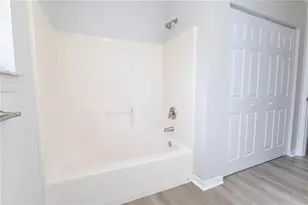 4438 Calamondin St, Lady Lake, FL 32159 - Photo 16