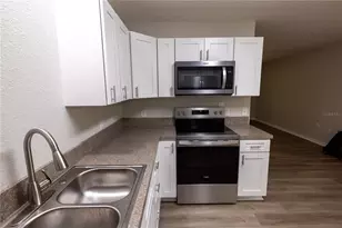 4438 Calamondin St, Lady Lake, FL 32159 - Photo 12