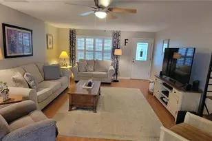 16902 SE 96th Chapelwood Cir, The Villages, FL 32162 - Photo 12