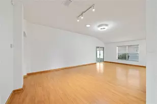 1928 Peachtree Ave, The Villages, FL 32162 - Photo 6