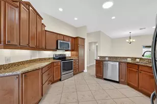 1965 Gatehouse Terrace, The Villages, FL 32163 - Photo 6