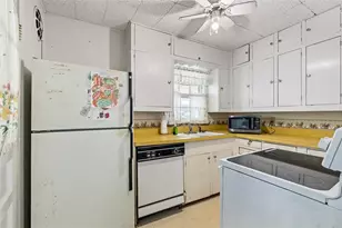 470 Ogden Ave, Umatilla, FL 32784 - Photo 24