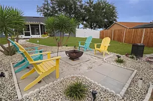 640 Woodview Dr, Tavares, FL 32778 - Photo 40