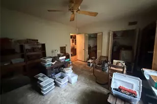 37315 Beach Dr, Umatilla, FL 32784 - Photo 8