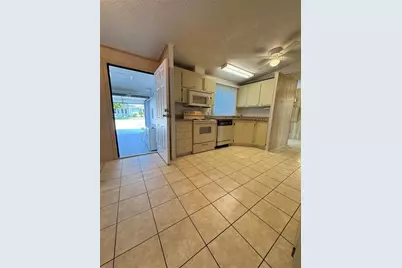 25100 Pine Hill, Leesburg, FL 34748 - Photo 20