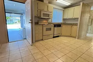 25100 Pine Hill, Leesburg, FL 34748 - Photo 20