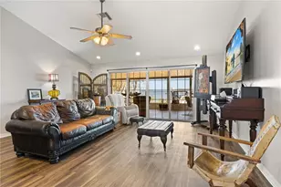 38436 Langlois Pl, Leesburg, FL 34788 - Photo 6