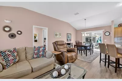 858 Wiechens Way, The Villages, FL 32163 - Photo 10